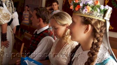 Presentación Grupo de Danzas