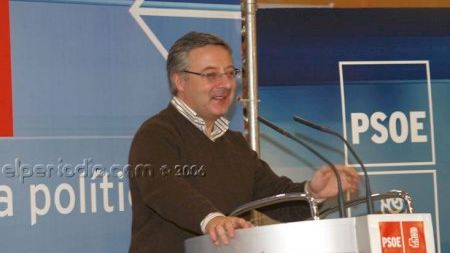 Presentación de José Benlloch como canditato a la alcaldía por el PSOE