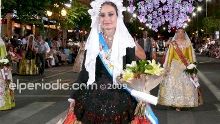 Fogueres 09 - Ofrenda de Flores - Comisiones 45 al 91 (1)
