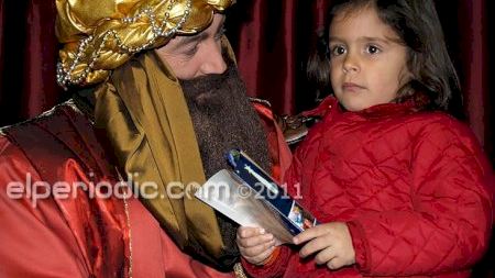 El Chambelán recoge las cartas de los niños en el Ayuntamiento