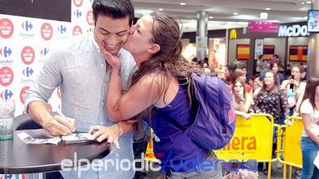 Valencia - Firma de Discos de Carlos Rivera