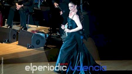 Valencia - Concierto de Isabel Pantoja