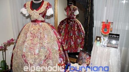 Burriana - Fallas 2015 - La Mota - Expo Traje Reina Mayor