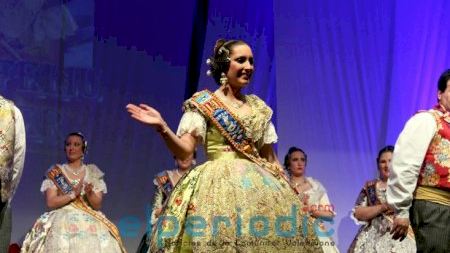 Burriana - Fallas 2015 - Barri Valencia - Presentación Falleras