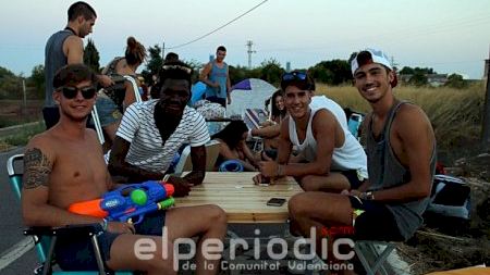 Burriana - Arenal Sound 2015 - Llegada sounders