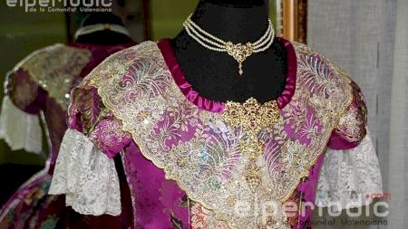 Burriana - Fallas 2016 - Q Calatrava - Expo Traje Fallera Mayor Inf