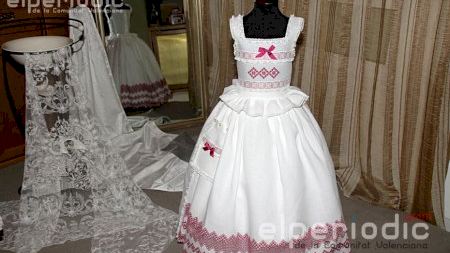 Burriana - Fallas 2016 - Barri Valencia - Expo Traje Fallera Mayor Infantil