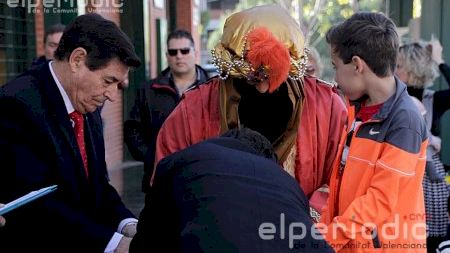 Burriana - Navidad 2015 - Reyes Magos en Tenda Taula