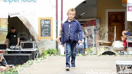 Onda - Fira de Sant Miquel - Desfile Moda AECC