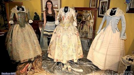 Burriana - Fallas 2017 - Sociedad Cazadores - Expo Traje Fallera Mayor