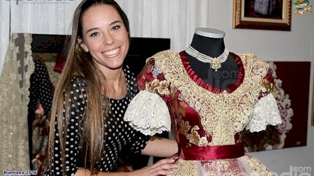 Burriana - Fallas 2017 - Barrio Valencia - Expo Traje Fallera Mayor