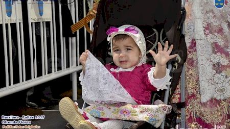 Burriana - Fallas 2017 - Ofrenda Flores - Pasacalle 1