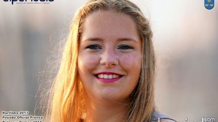 Burriana - Fallas 2018 - Posado Oficial Reinas y Damas - 2