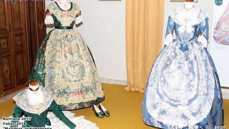 Burriana - Fallas 2018 - "Manifest" Reinas y Cortes - Indumentaria