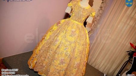 Burriana - Fallas 2018 - F. Cardenal Tarancón - "Manifest" Fallera Major Infantil