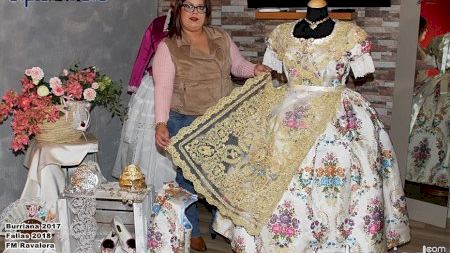 Burriana - Fallas 2018 - F. La Ravalera - "Manifest" Fallera Major 