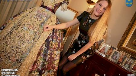 Burriana - Fallas 2018 - F. Club Ortega - "Manifest" Fallera Major 