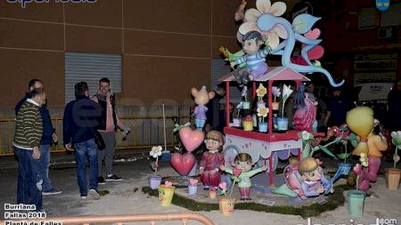 Burriana - Fallas 2018 - Plantà de les Falles