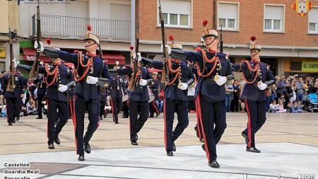 Castellón - Guardia Real - Pasacalle