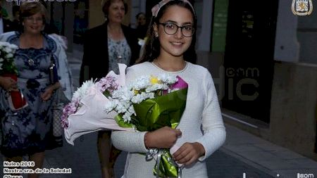 Nules - Festes de la Soledat - Ofrena