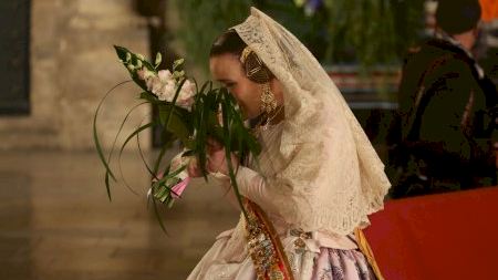 Valencia - Fallas 2019 - Ofrenda Lunes - 13 (23:00 - 23:45)