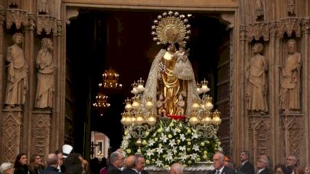 Valencia - Procesión VI Centenario de la Muerte de Sant Vicent Ferrer  - 4
