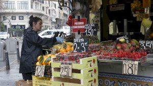 Así ha amanecido Valencia el primer día "laborable" en estado de alerta