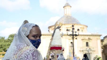 Fallas València 2021: Ofrena a la Mare de Déu - Dissabte vesprada - 03 (18:15h-18:40h)