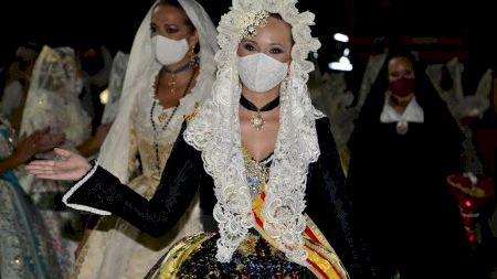 Fallas València 2021: Ofrena a la Mare de Déu - Dissabte vesprada -  11 (22:35h-23:05h)