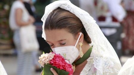 Fallas València 2021: Ofrena a la Mare de Déu - Dissabte matí - 05 (11:10 - 11:45)