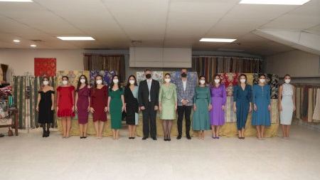 Coneix les teles dels vestits oficials de la Cort d'Honor de les Falles 2022