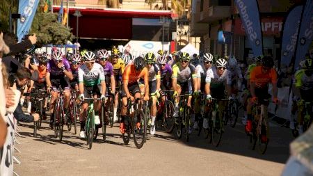 Eixida de la 73ª Volta Ciclista a la Comunitat Valenciana