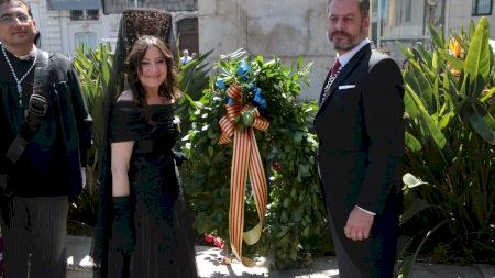 Ofrena de flors a Sant Vicent a València 2022 - 05