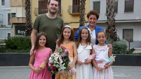 Sorteig de la Reina Infantil i Cort d'Honor de la Fira d'Onda 2023