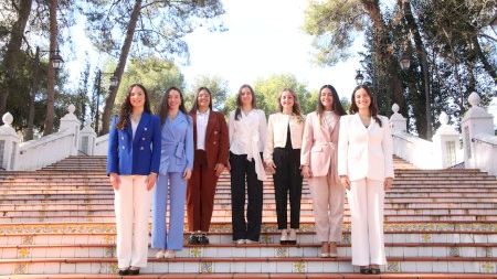 Posat oficial reina i dames de les festes de Vila-real 2024