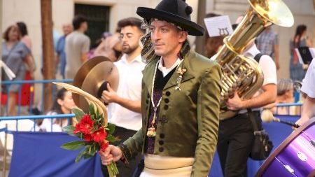 Fogueres 2024. Ofrena divendres - 19:55 - 20:15