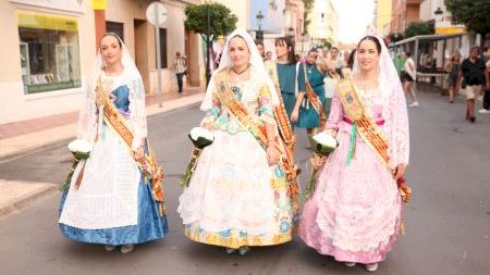 Ofrenda de flores a la Virgen de la Paciencia de Oropesa del Mar 2024
