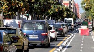 Ciutadans denúncia que Grezzi ha col·lapsat l'Avinguda de Burjassot - (foto 3)