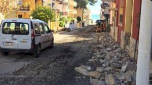 Comença la repavimentació del carrer Santa Llúcia donant continuïtat als espais ceràmics a d'Alcossebre - (foto 3) Comença la repavimentació del carrer Santa Llúcia donant continuïtat als espais ceràmics a d'Alcossebre - (foto 3)