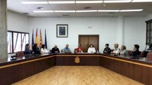 Santa Pola conmemora el Día de la Paz en el Salón de Plenos