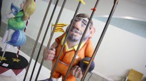 La crítica política, molt present en l'Exposició del Ninot  - (foto 4)