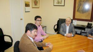 El pianista noveldense Carlos Santo recibe el reconocimiento del Ayuntamiento por su trayectoria profesional - (foto 3)