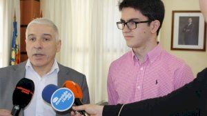 El pianista noveldense Carlos Santo recibe el reconocimiento del Ayuntamiento por su trayectoria profesional - (foto 5)