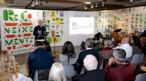 Xavier Rius lliura el 'Reconeixement de la Cultura 2019' al Museu de la Rajoleria de Paiporta - (foto 2)