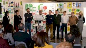 Xavier Rius lliura el 'Reconeixement de la Cultura 2019' al Museu de la Rajoleria de Paiporta - (foto 6)