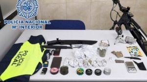 La Policía Nacional desarrolla dos operativos en Benidorm contra el cultivo y la venta de drogas al menudeo