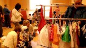 ADI y Jardí Artístic del CMA vuelven a reunir a las familias en torno al juego y el aprendizaje compartido - (foto 3) ADI y Jardí Artístic del CMA vuelven a reunir a las familias en torno al juego y el aprendizaje compartido - (foto 3)