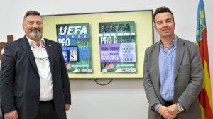 Elda acoge una jornada formativa y dos cursos UEFA para entrenadores y monitores de fútbol base