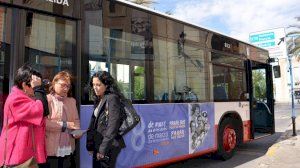 La Concejalía de Igualdad divulga una campaña en buses urbanos para visibilizar el lema “Parar nos mueve 2019”