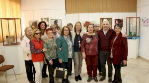 El Mercado de Abastos acoge la exposición Mujeres Creadoras de Novelda